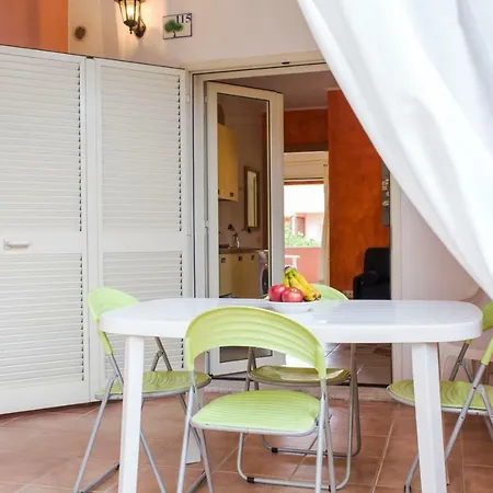Porto Rotondo Flat With Balcony & Garden *