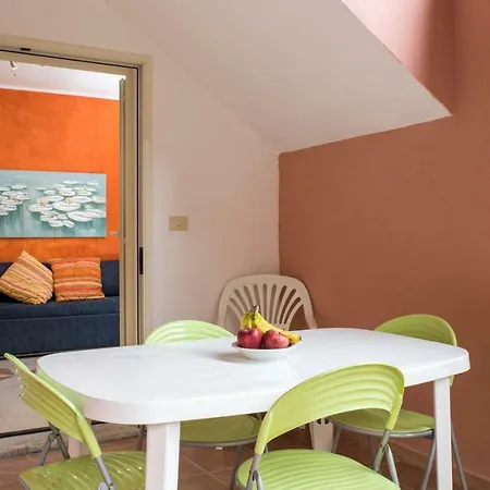 Porto Rotondo Flat With Balcony & Garden * Olbia